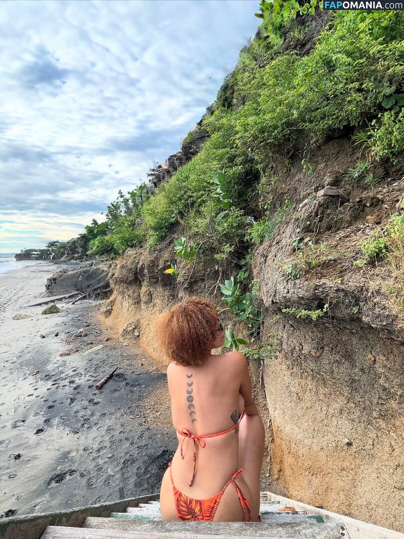 gissel1010 / gisselita.maradiaga / https: Desnudo OnlyFans  Foto filtrada #4