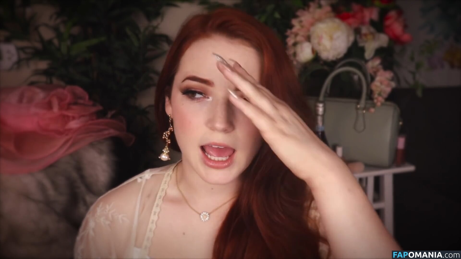 Erin Timony / Fresh Blush ASMR / Goodnight Moon / fresh.blush / goodnightmoonasmr Desnudo OnlyFans  Foto filtrada #13