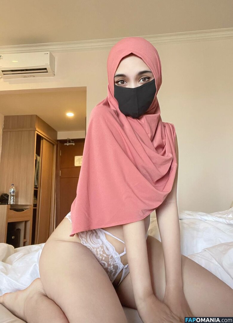 / CamillaReese / HabibtiSalma / HijabCamilla / nazley272 Desnudo OnlyFans  Foto filtrada #1