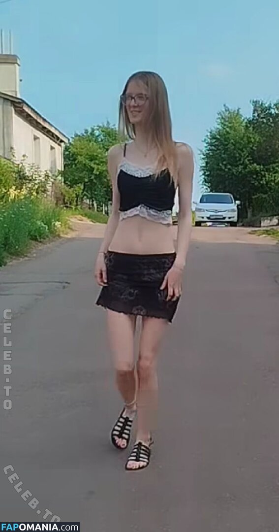 elen.meln / helen_meln777 / melena17_ElenMeln Desnudo OnlyFans  Foto filtrada #8