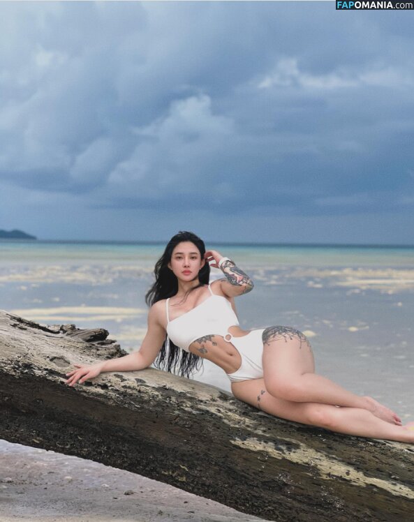 Hitomi Songyuxin / Lindsay78690789 / i_am_hitomi_1994 / songyuxinhitomi Desnudo OnlyFans  Foto filtrada #508