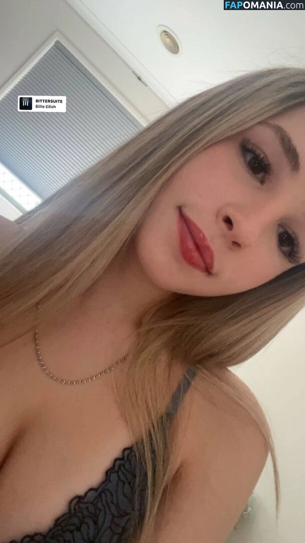 Holly Naude / hollyyynaude Desnudo OnlyFans  Foto filtrada #7