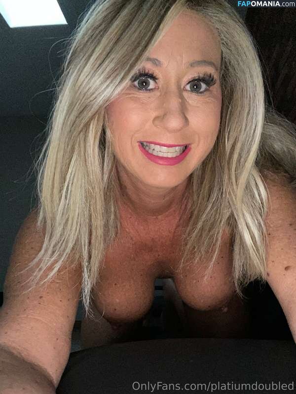 HotMom / bluegrasspeach Desnudo OnlyFans  Foto filtrada #1