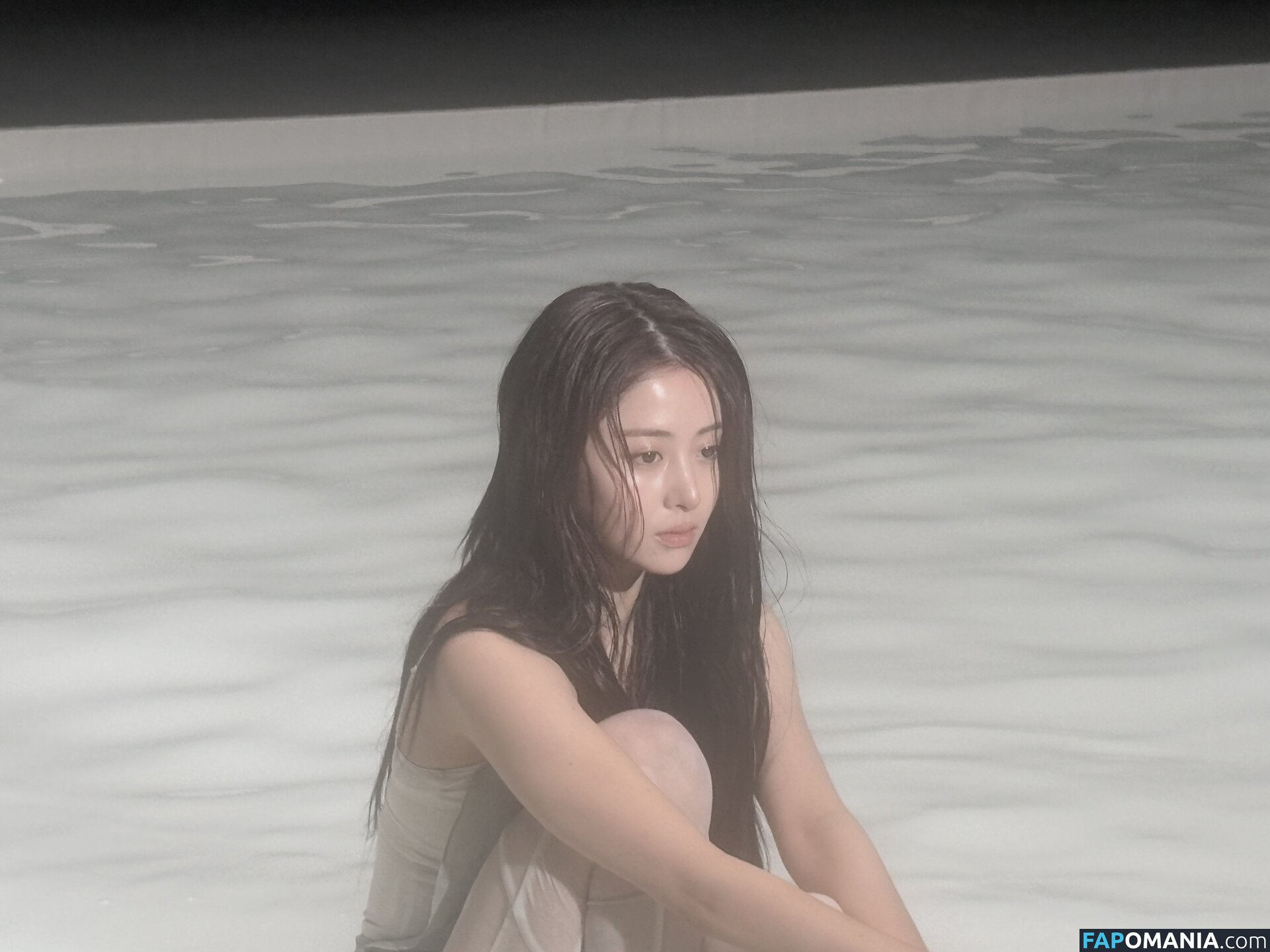 Huh Yunjin 허윤진 / LESSERAFIM / jenaissante Desnudo OnlyFans  Foto filtrada #5