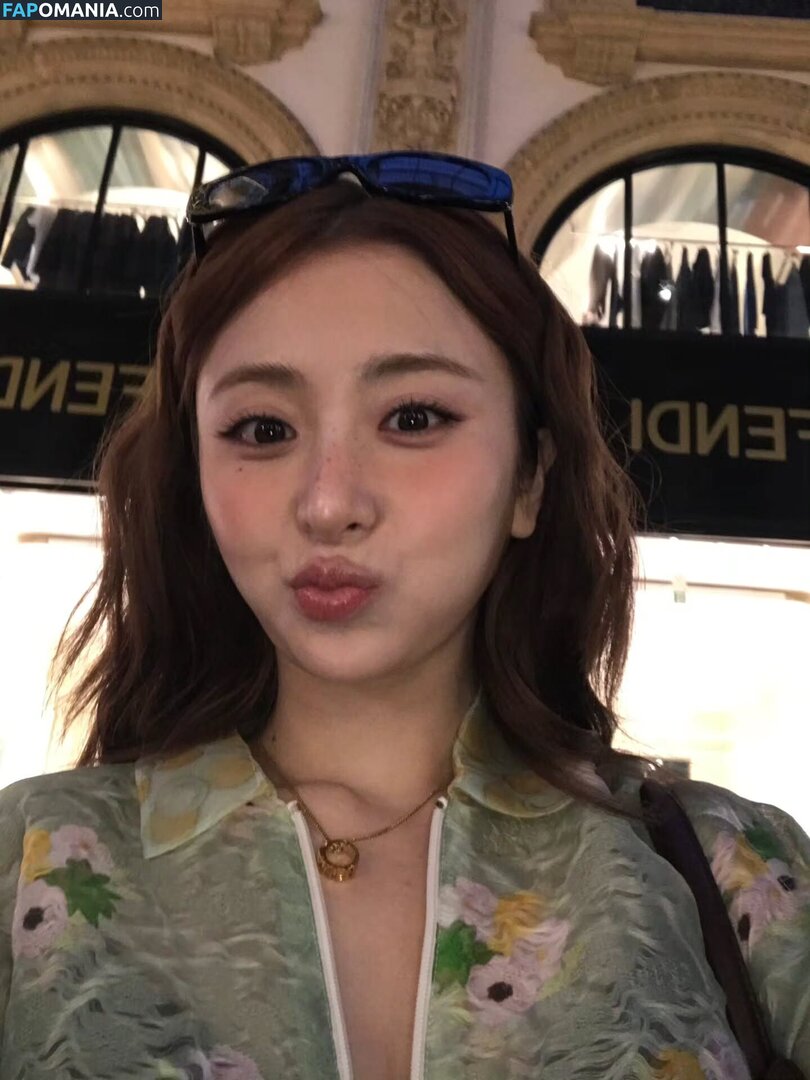 Huh Yunjin 허윤진 / LESSERAFIM / yunjin_lesserafims Desnudo OnlyFans  Foto filtrada #31