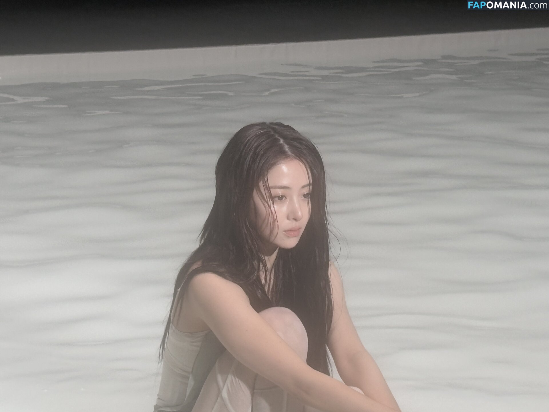 Huh Yunjin 허윤진 / LESSERAFIM / jenaissante Desnudo OnlyFans  Foto filtrada #126