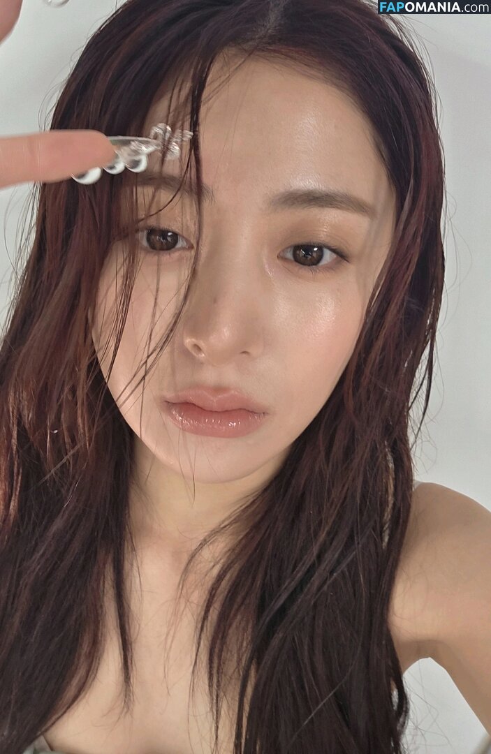 Huh Yunjin 허윤진 / LESSERAFIM / jenaissante Desnudo OnlyFans  Foto filtrada #128