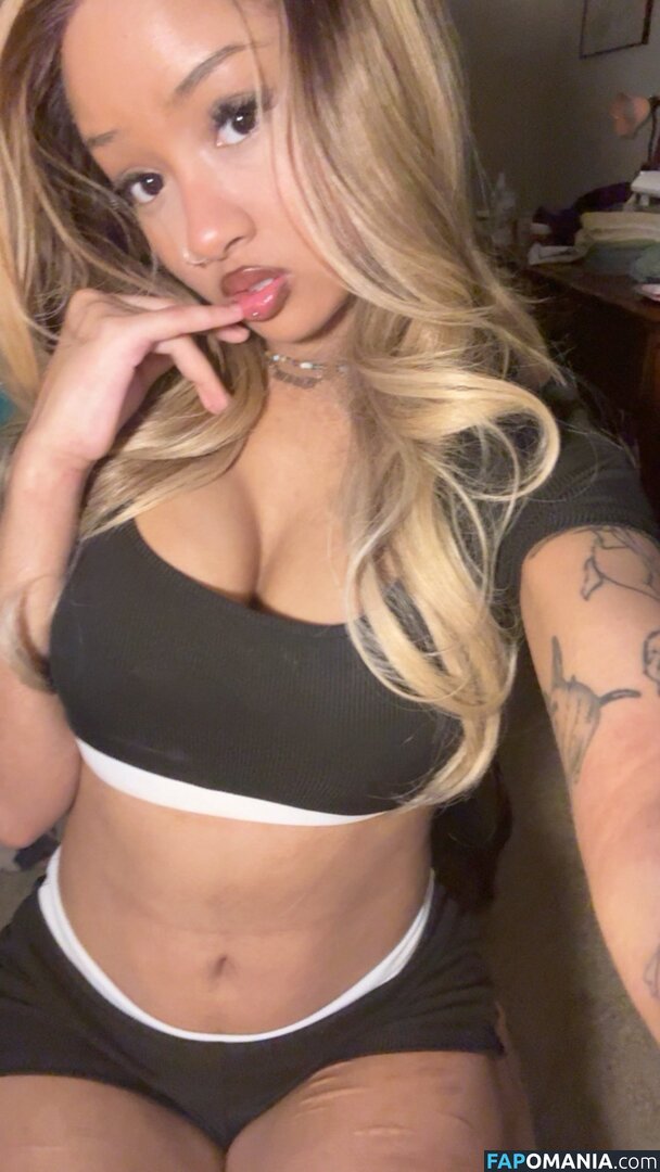 https: / ickysisterr / revoltingsister Desnudo OnlyFans  Foto filtrada #6