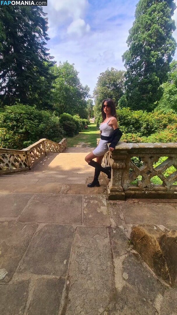 illeeria Desnudo OnlyFans  Foto filtrada #10
