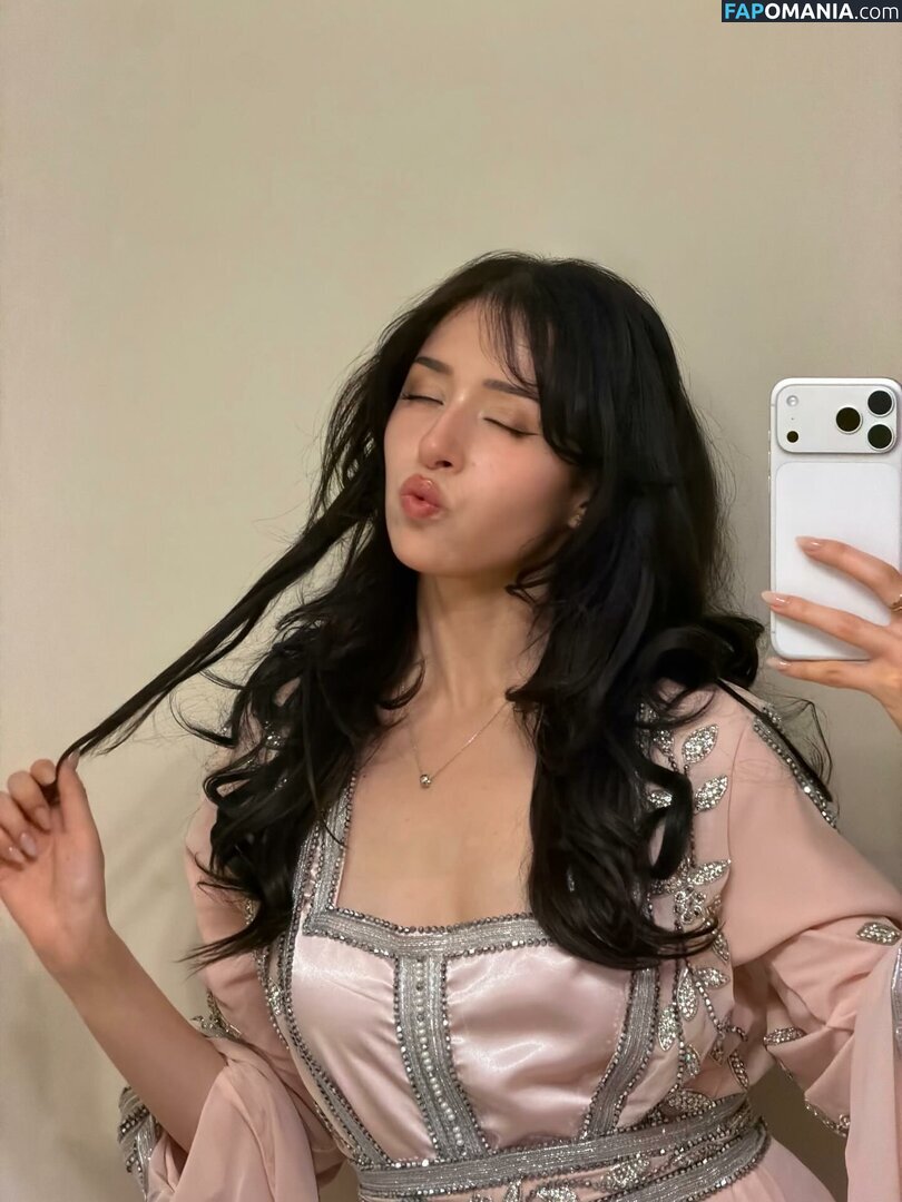 imane / imane... / pokimane Desnudo OnlyFans  Foto filtrada #47