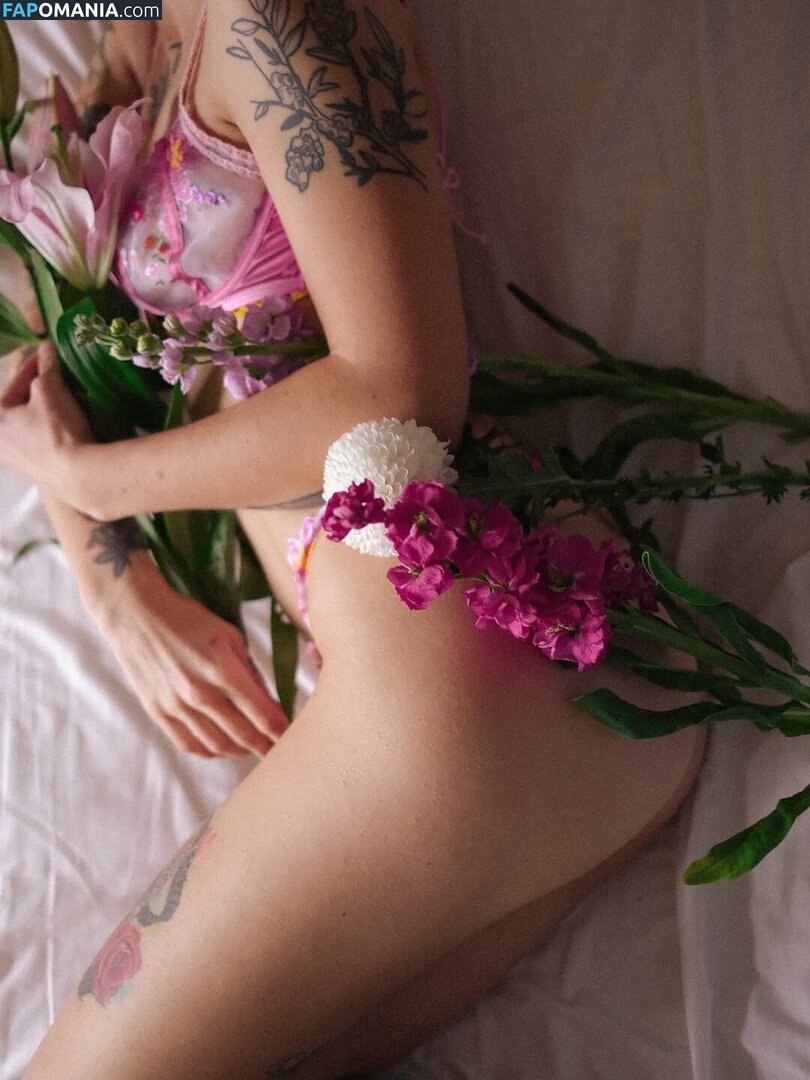 Imponderabile / imponderabile_ Desnudo OnlyFans  Foto filtrada #4