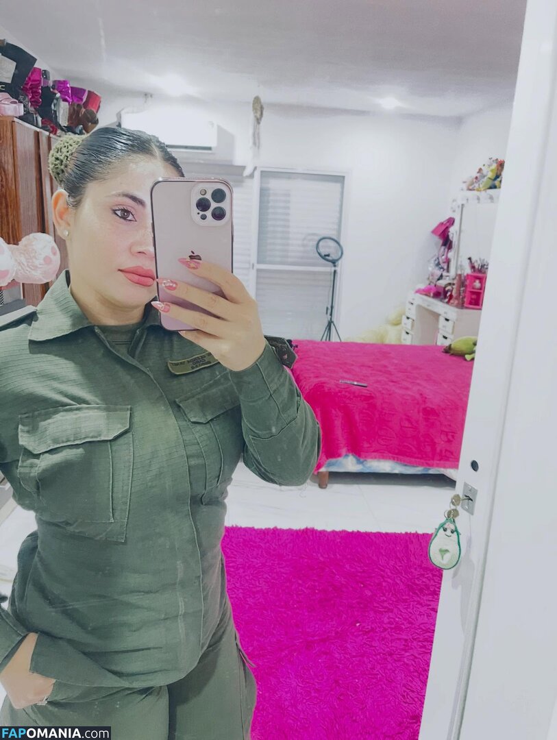In And Out Uniform Desnudo OnlyFans  Foto filtrada #77