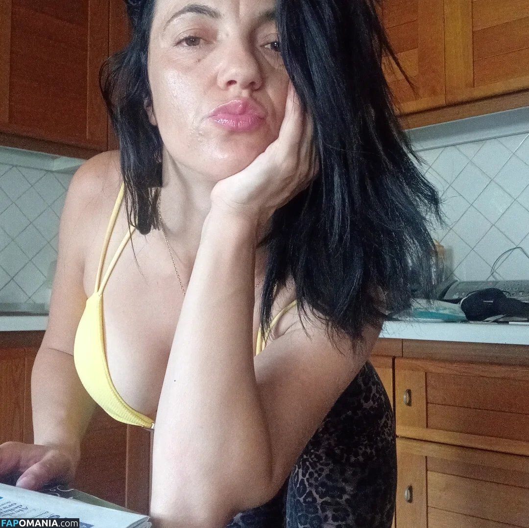 ella_ionela93 / ionela93 Desnudo OnlyFans  Foto filtrada #1