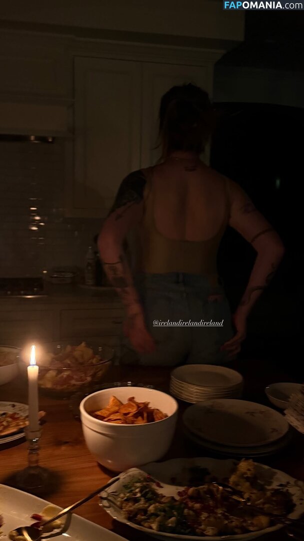 Ireland Baldwin / chloebaldwin... / irelandbasingerbaldwin / irelandirelandireland Desnudo OnlyFans  Foto filtrada #239