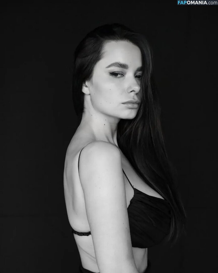 Irina Verina / irinassolo Desnudo OnlyFans  Foto filtrada #6