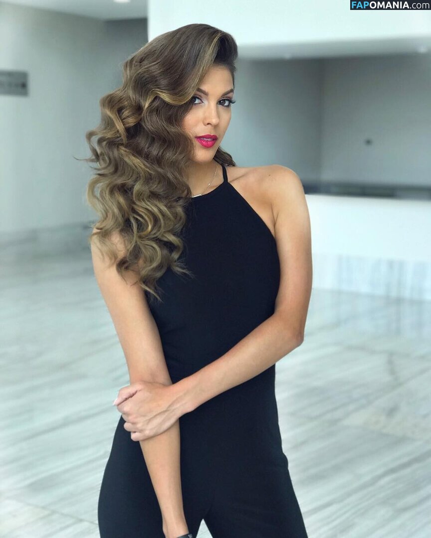 Iris Mittenaere / irismittenaere / summerxiris Desnudo OnlyFans  Foto filtrada #13