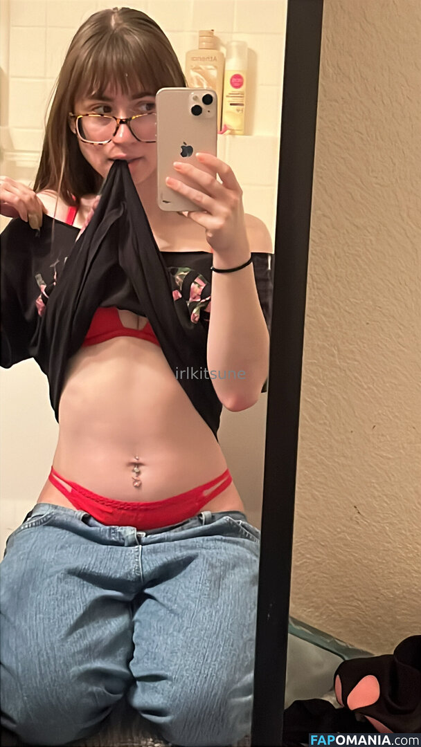 https: / irlkitsune / irlkumihoe Desnudo OnlyFans  Foto filtrada #17