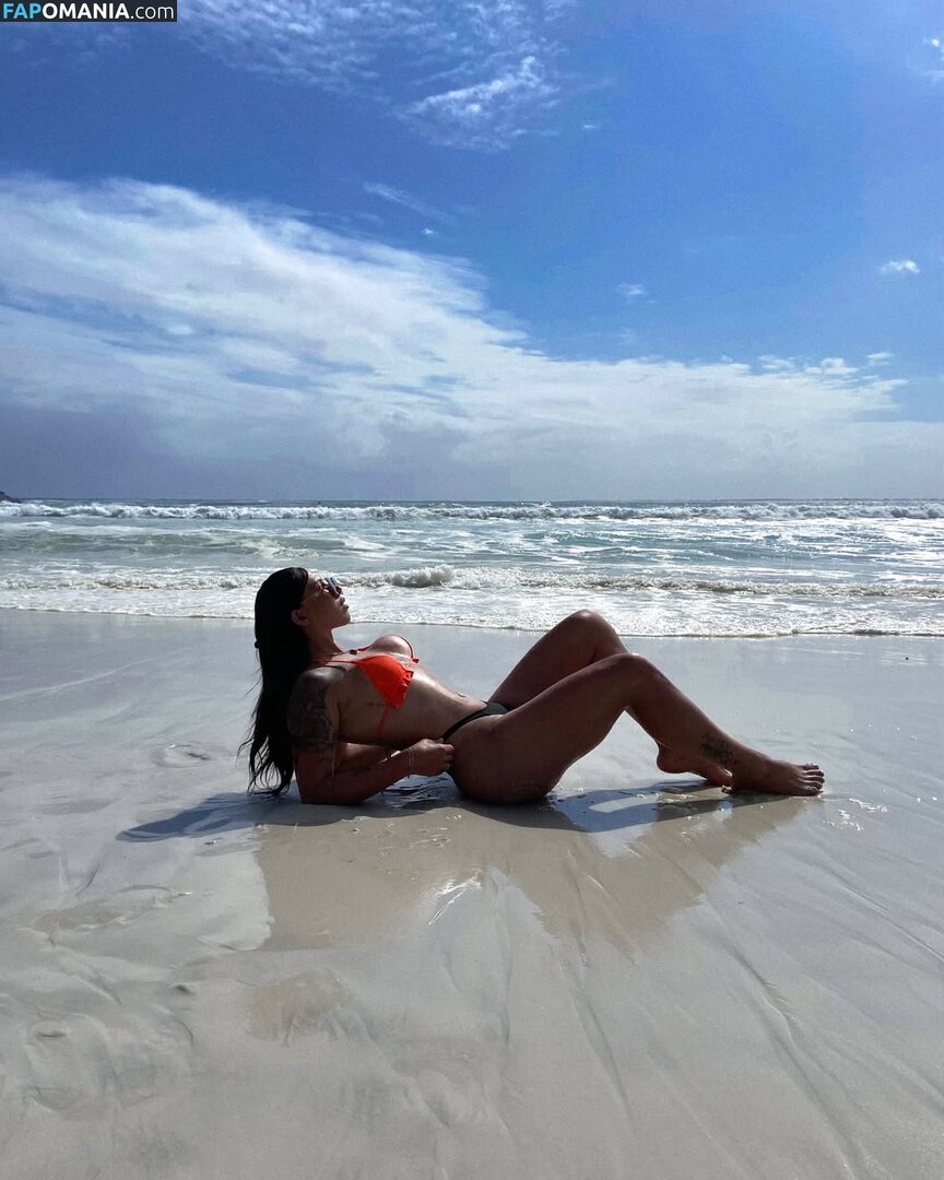 Isa Luvizotto / Isaluvizotto / https: / isa_gomesss_ / isabellaluvizotto_ Desnudo OnlyFans  Foto filtrada #9
