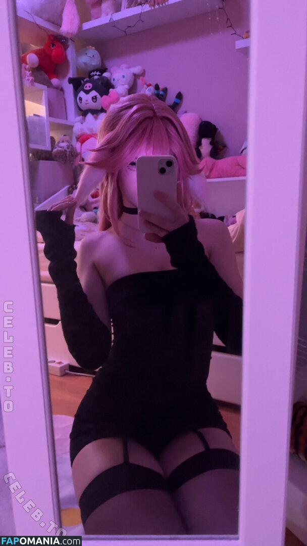 Isi.cosplay / isi.cos / isii.cos Desnudo OnlyFans  Foto filtrada #2