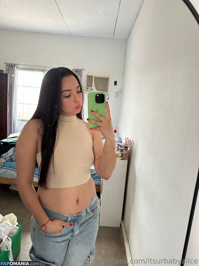 itsurbabyalice / misslicibaby Desnudo OnlyFans  Foto filtrada #1