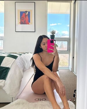 Jadesukii