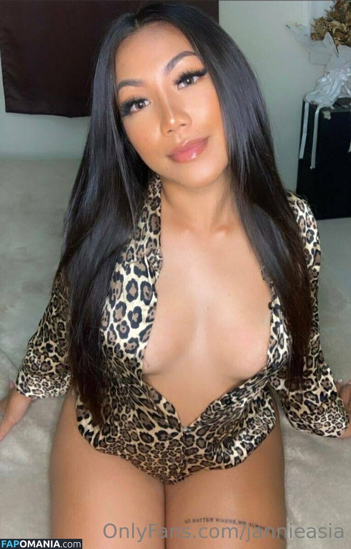 janiecenyasia / jannieasia Desnudo OnlyFans  Foto filtrada #22