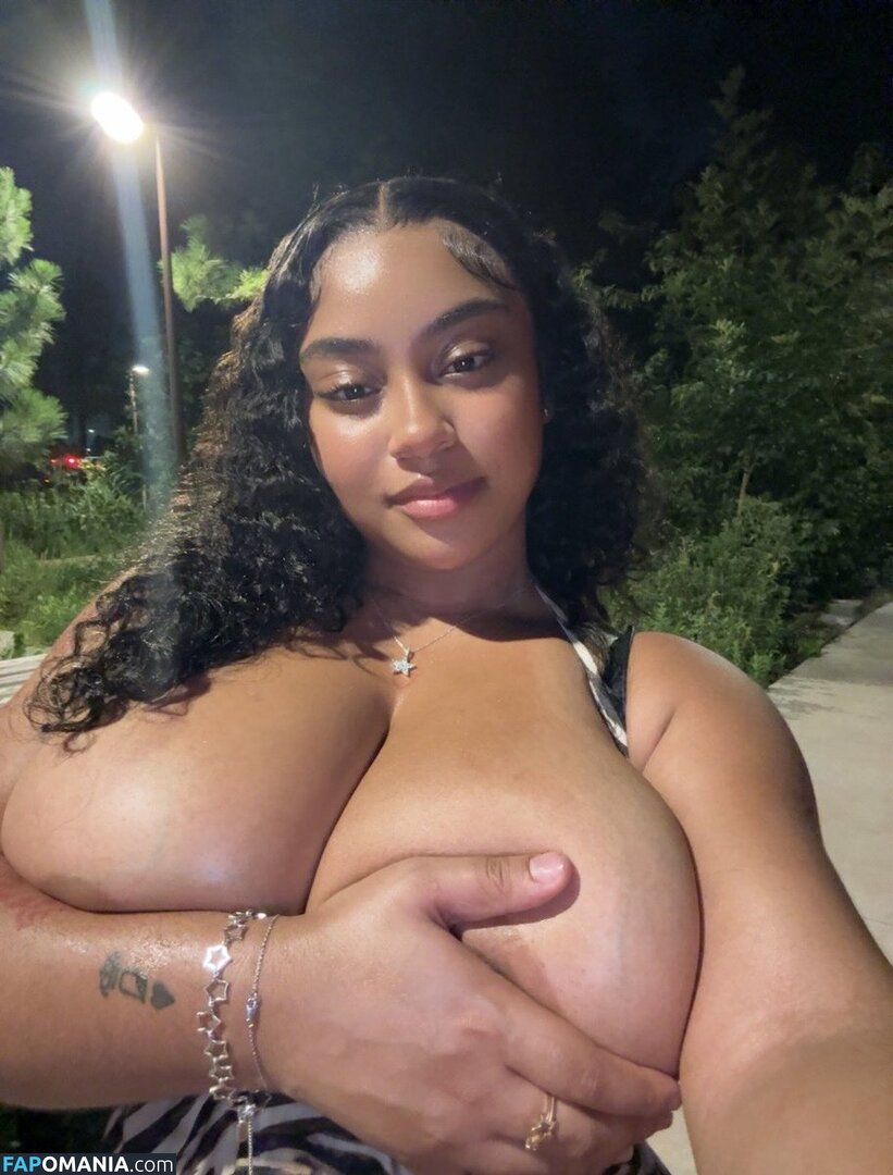 Jasmynaaliyah / jasmynxaaliyah / jjuicyjass Desnudo OnlyFans  Foto filtrada #1