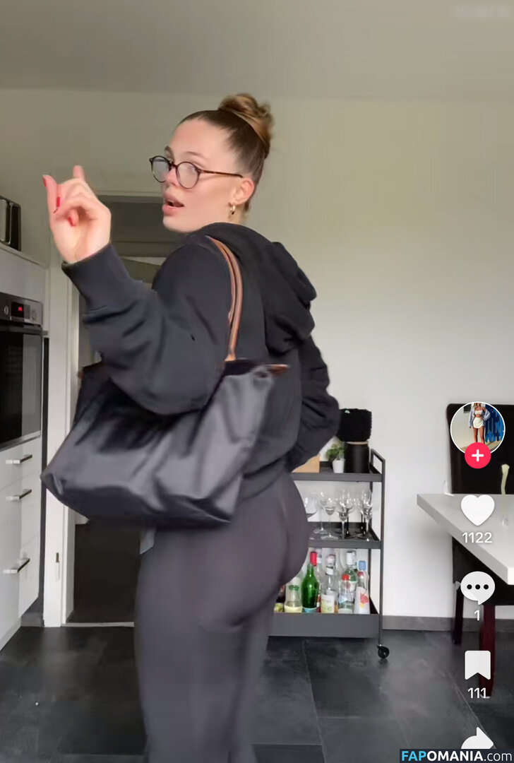 Jelle Karbstein / Jellefeline / jelenajensen Desnudo OnlyFans  Foto filtrada #158