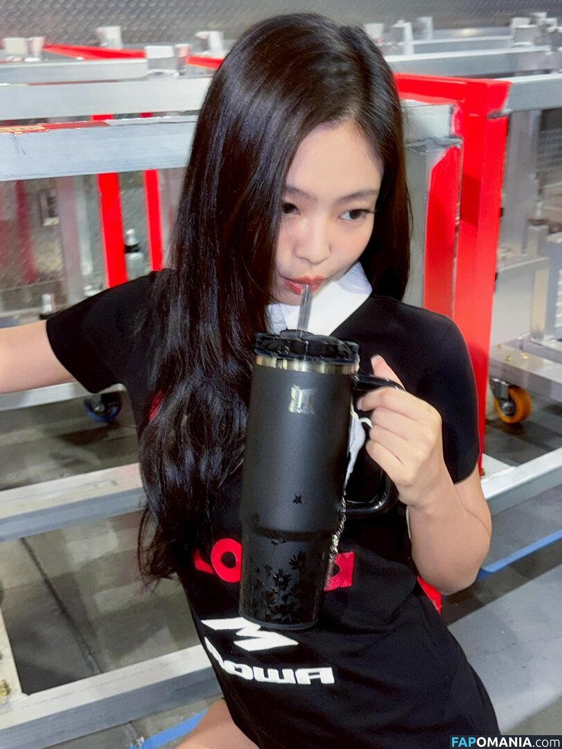 Blackpink / Jennie | BLΛƆKPIИK / jennierubyjane / sheflieshigh Desnudo OnlyFans  Foto filtrada #440