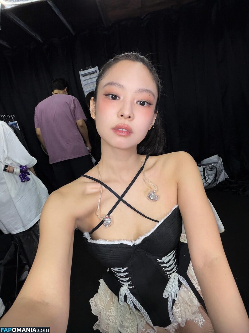 Blackpink / Jennie | BLΛƆKPIИK / jennierubyjane / sheflieshigh Desnudo OnlyFans  Foto filtrada #471