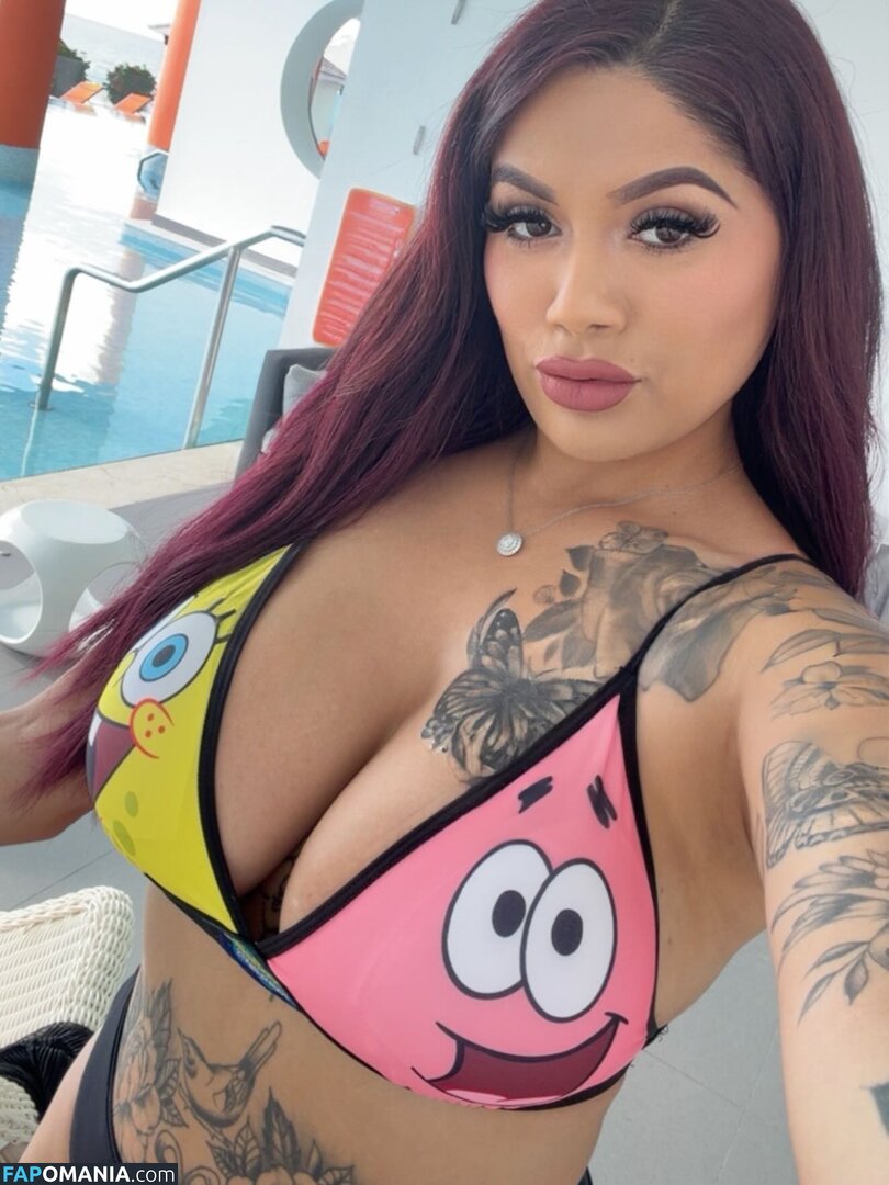Jessica Elliott / Jessica Estrada / https: / jesslilyelliott / pinky_von_tease / pinkyvont Desnudo OnlyFans  Foto filtrada #11