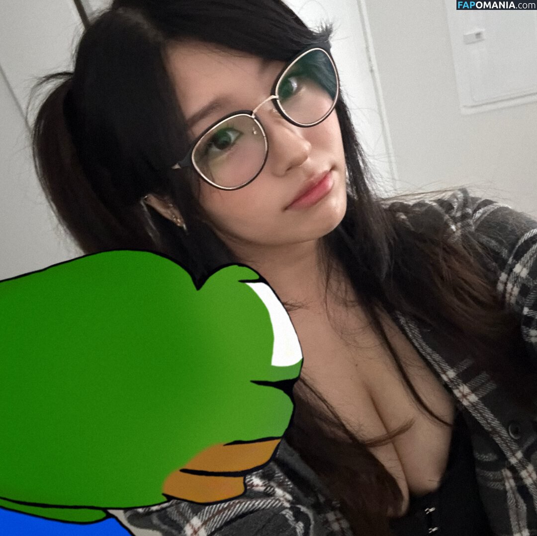 AGirlAndAGame / Jessica / h.yojeong / jessicahkim / jessicanigri Desnudo OnlyFans  Foto filtrada #43