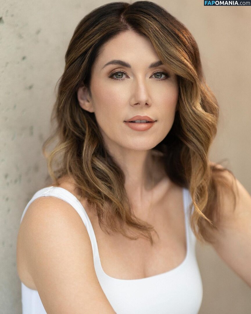 Jewel Staite / JewelStaite Desnudo OnlyFans  Foto filtrada #323