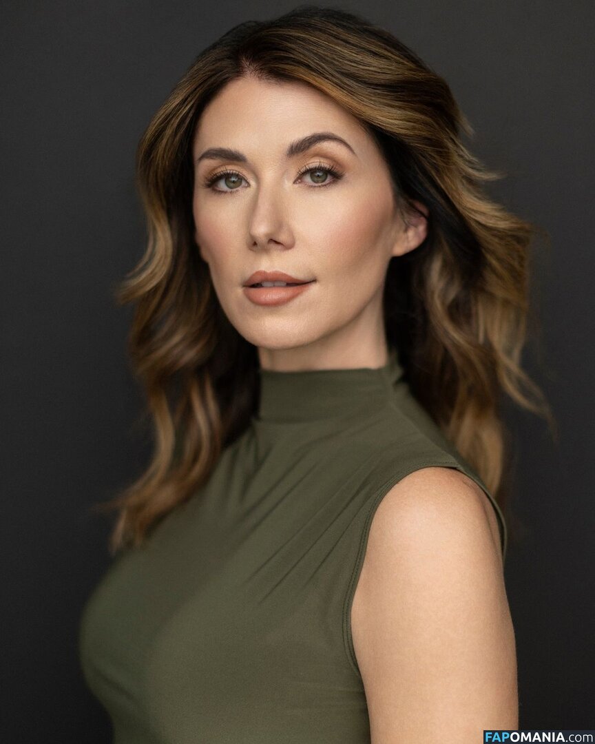 Jewel Staite / JewelStaite Desnudo OnlyFans  Foto filtrada #326