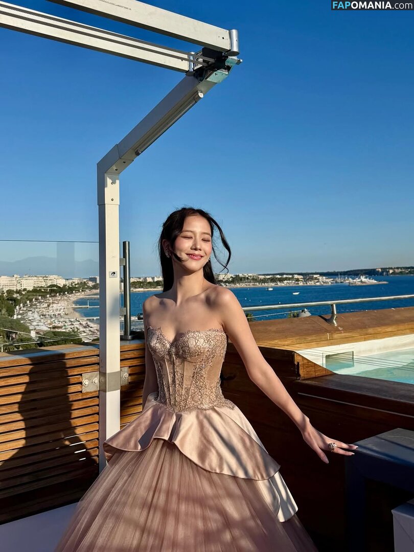 BLACKPINK / Jisoo / qenshizu / sooyaaa__ Desnudo OnlyFans  Foto filtrada #622