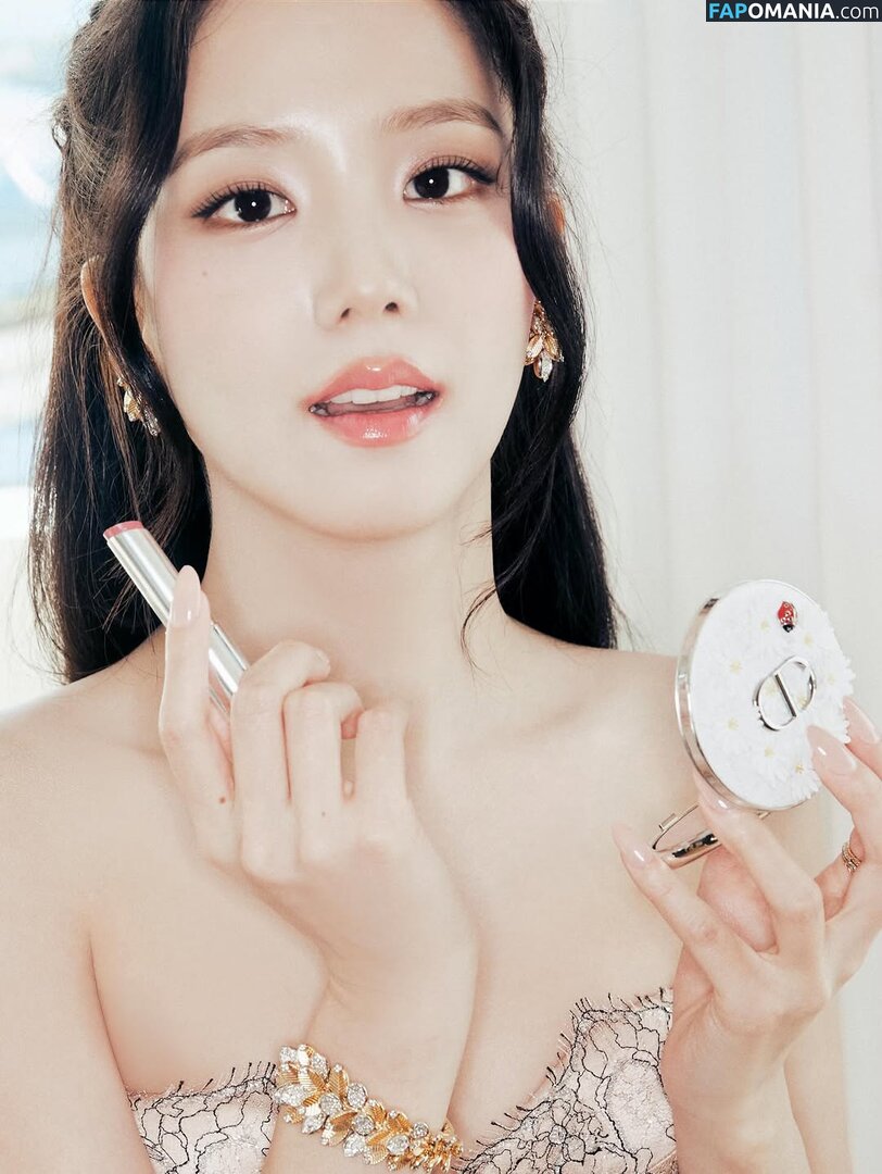 BLACKPINK / Jisoo / qenshizu / sooyaaa__ Desnudo OnlyFans  Foto filtrada #628