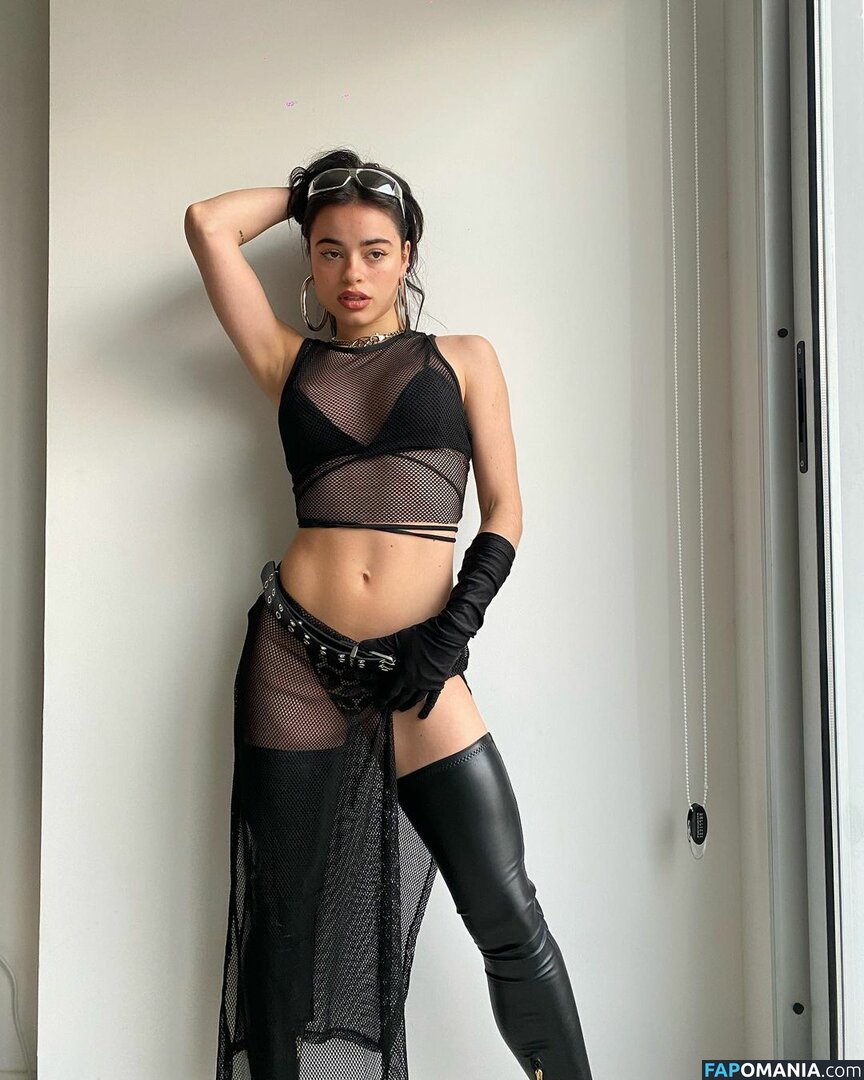 Juli Savioli / julisavioli Desnudo OnlyFans  Foto filtrada #39