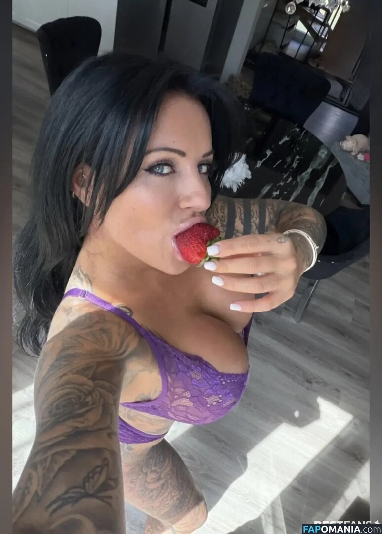 Julia Jasmin / followjuliajasmin Desnudo OnlyFans  Foto filtrada #6