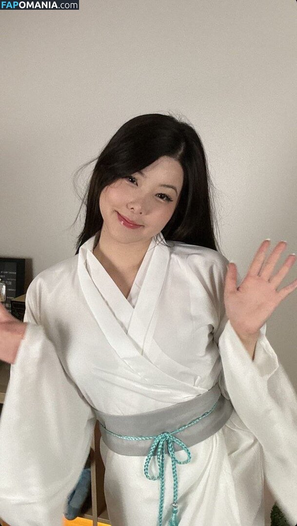 Júlia Nakamura / Mayumi / jumayumin1 Desnudo OnlyFans  Foto filtrada #5