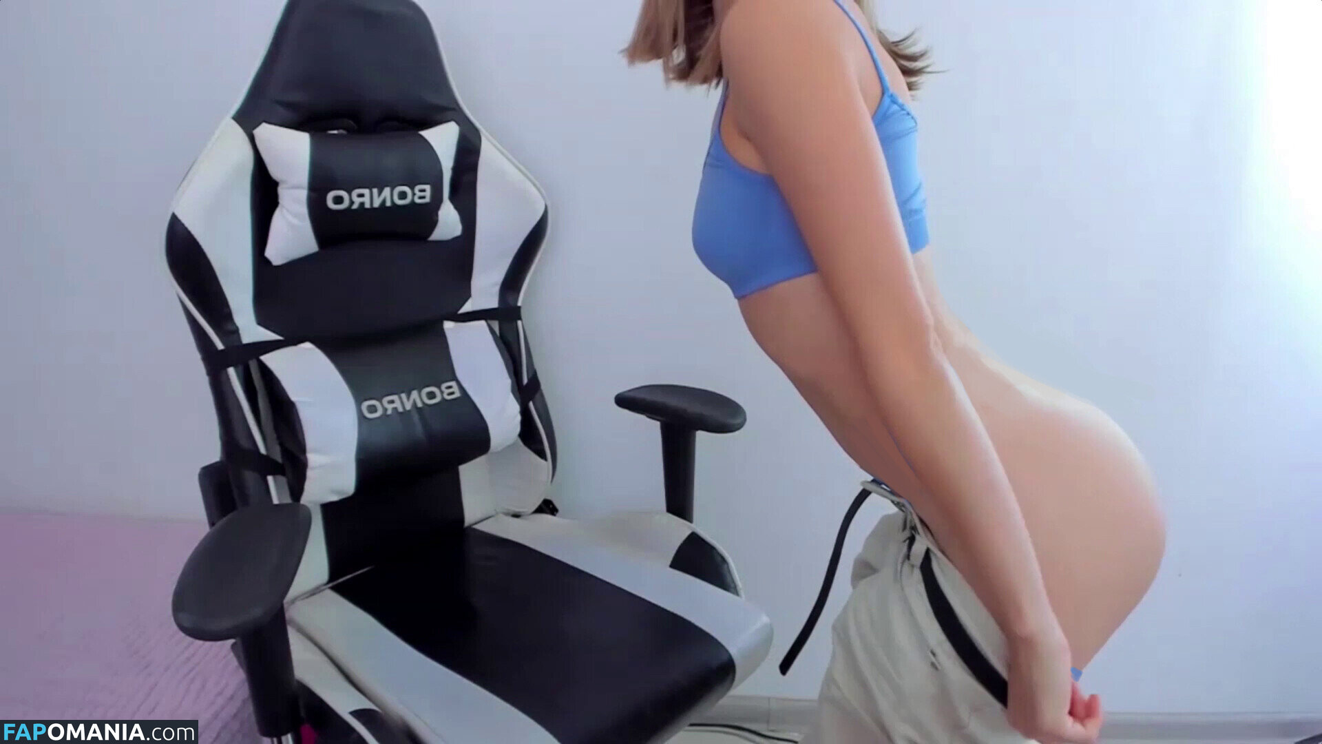 janicecarons / julia_dreams.co / juliadreamsi / juliawoodis / lisamerrins Desnudo OnlyFans  Foto filtrada #1