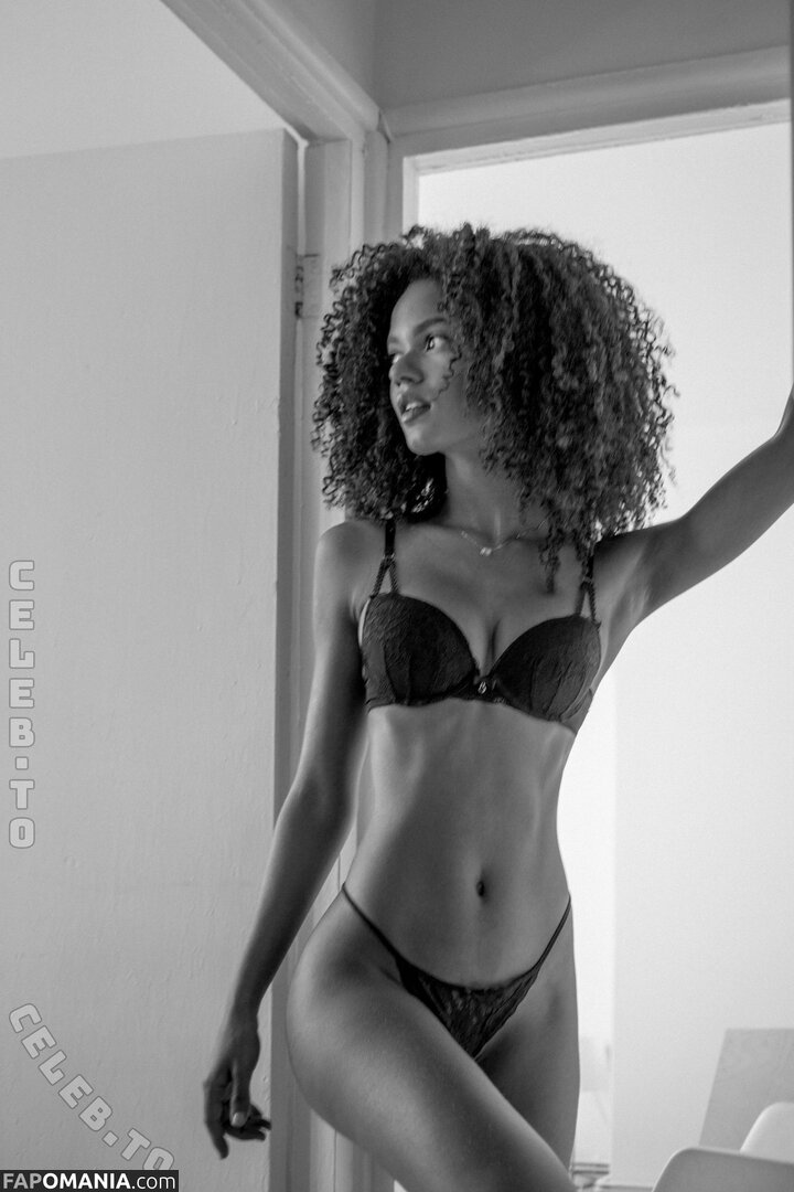 Juliana Nalu / https: / juliananalu / naluando / nalujuliana Desnudo OnlyFans  Foto filtrada #315