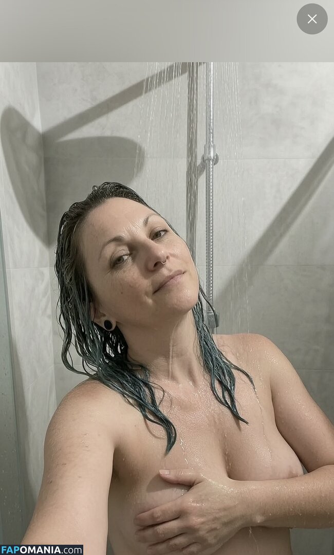 julia_rock_066 / juliarock0666 Desnudo OnlyFans  Foto filtrada #2