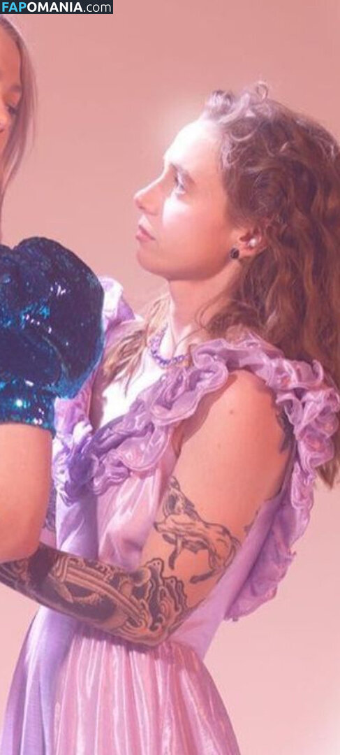 Julien Baker / julienrbaker Desnudo OnlyFans  Foto filtrada #15