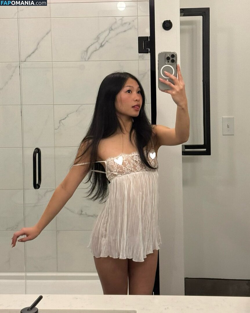 Justaminali Desnudo OnlyFans  Foto filtrada #4