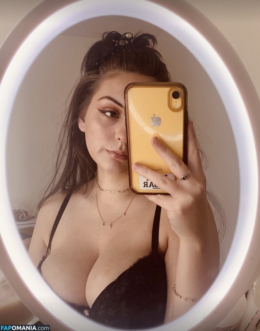 bbykaay11 / kaaayyyla Desnudo OnlyFans  Foto filtrada #10