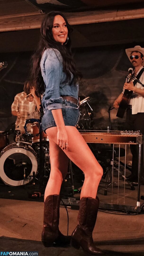 Kacey Musgraves / heavenlyyhazel / spaceykacey Desnudo OnlyFans  Foto filtrada #26