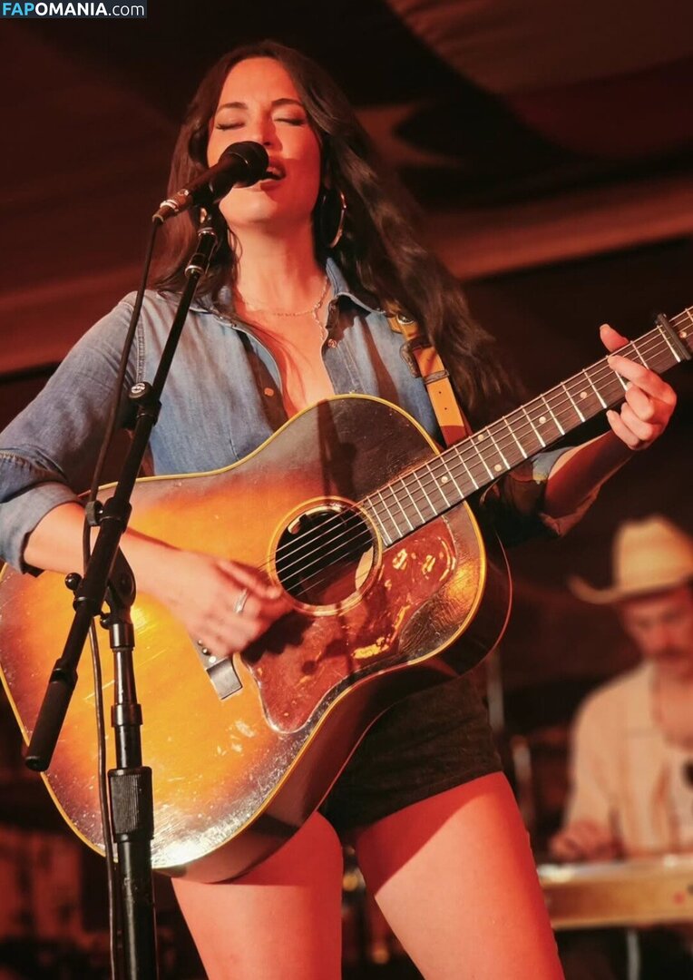 Kacey Musgraves / heavenlyyhazel / spaceykacey Desnudo OnlyFans  Foto filtrada #28