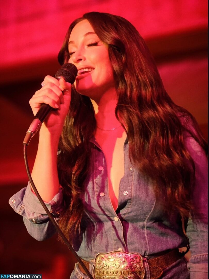 Kacey Musgraves / heavenlyyhazel / spaceykacey Desnudo OnlyFans  Foto filtrada #30