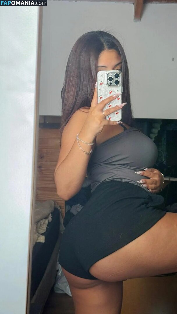 kaciemelons Desnudo OnlyFans  Foto filtrada #2