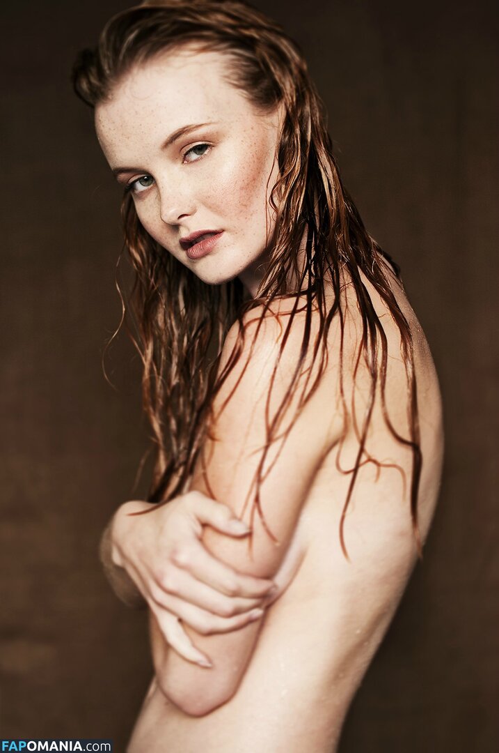 Kacy Hill Desnudo OnlyFans  Foto filtrada #12